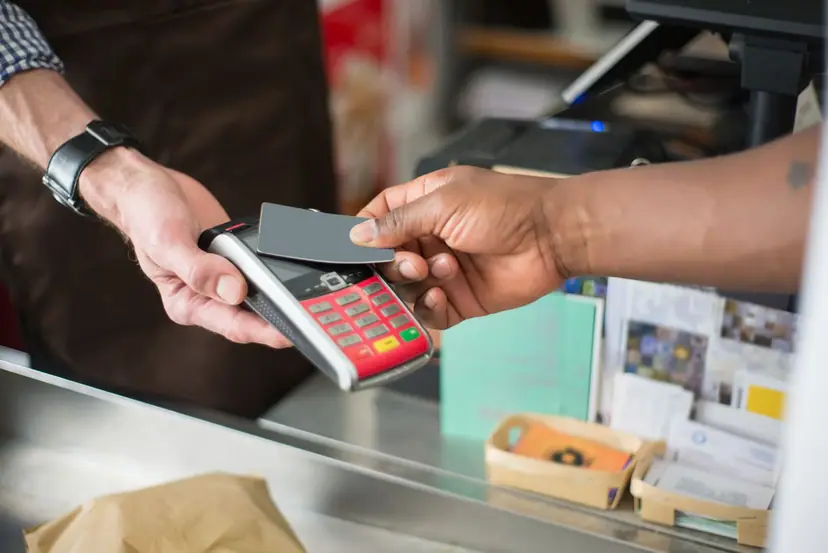 Selic em 13,75%: Copom decide os juros em 4 de novembro, 23 dias antes da Black Friday